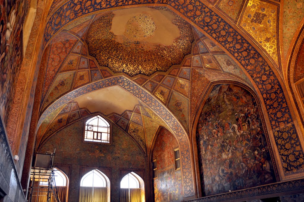 Isfahan-Chehelsotun